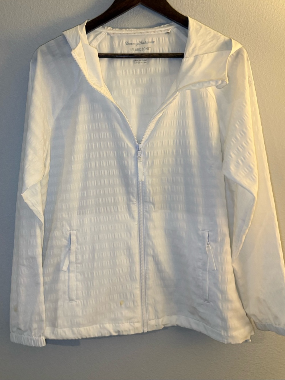 Tommy Bahama Lightweight White Hooded Zip Jacket - Size Medium